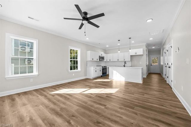 402 Walnut Street, High Point, NC 27260