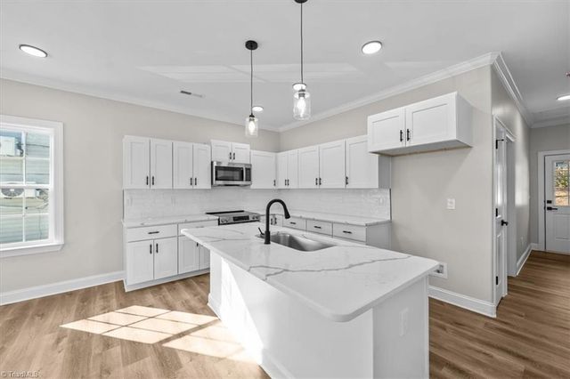 402 Walnut Street, High Point, NC 27260