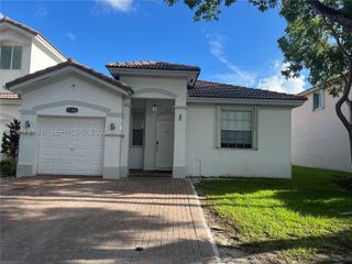 11202 NW 73rd Ter ., Doral, FL 33178