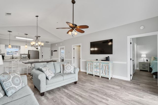 4870 Dahlia Ct Apt 304, Myrtle Beach, SC 29577