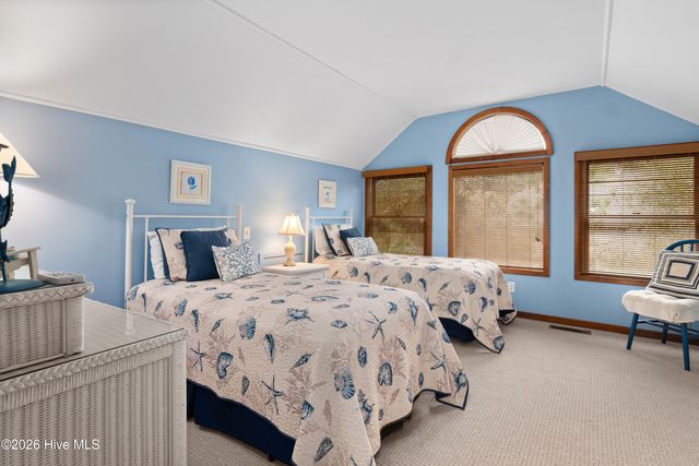 122 Edward Teach Wynd, Bald Head Island, NC 28461