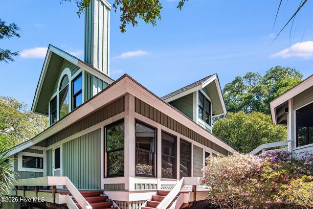 122 Edward Teach Wynd, Bald Head Island, NC 28461