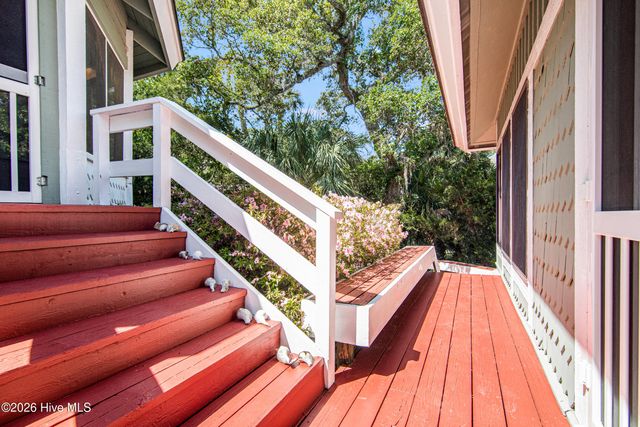 122 Edward Teach Wynd, Bald Head Island, NC 28461