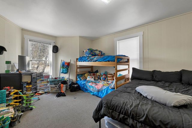 25 School Street, Bristol, NH 03222