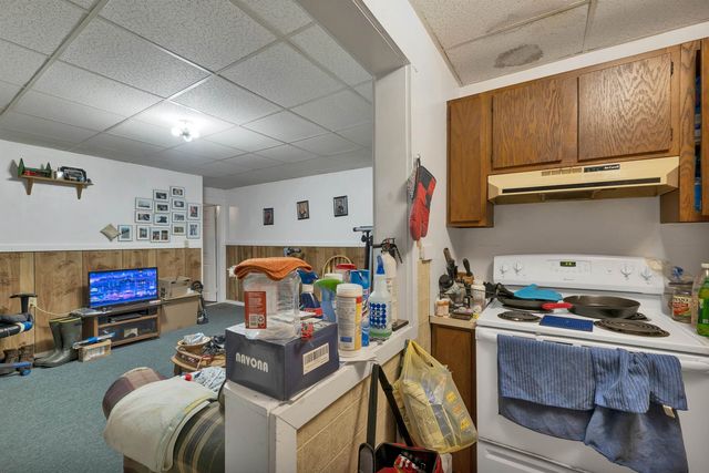 25 School Street, Bristol, NH 03222