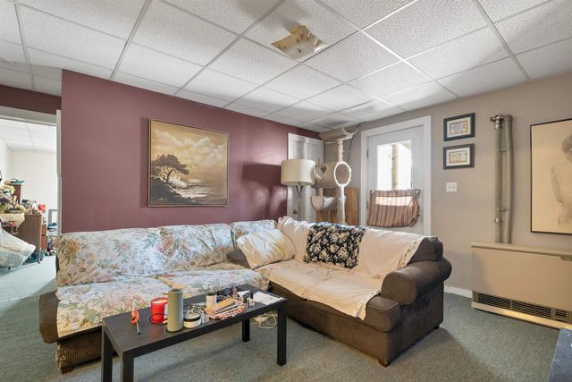 25 School Street, Bristol, NH 03222