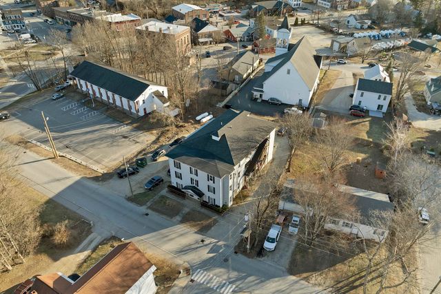 25 School Street, Bristol, NH 03222