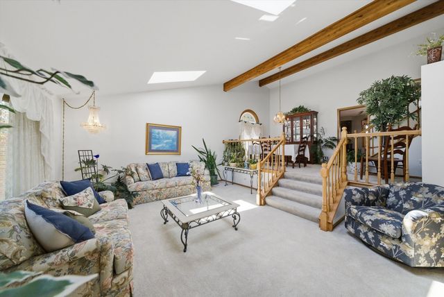 10816 Long Avenue, Oak Lawn, IL 60453