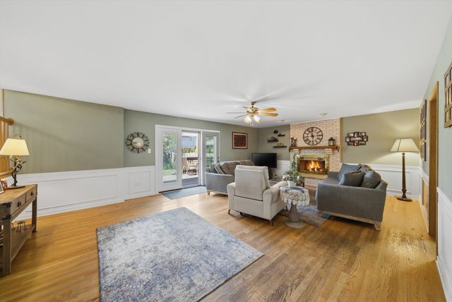 10816 Long Avenue, Oak Lawn, IL 60453