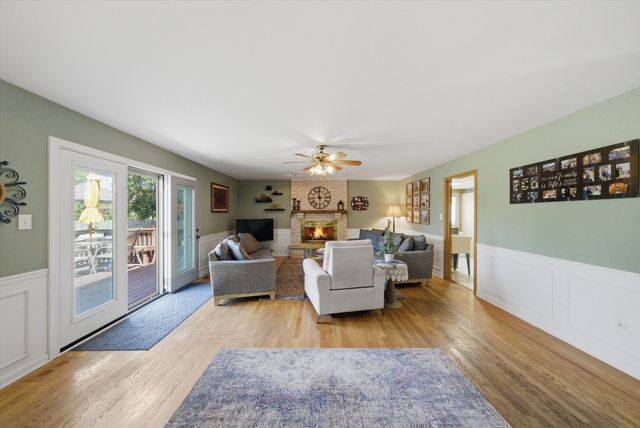 10816 Long Avenue, Oak Lawn, IL 60453