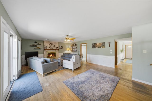 10816 Long Avenue, Oak Lawn, IL 60453
