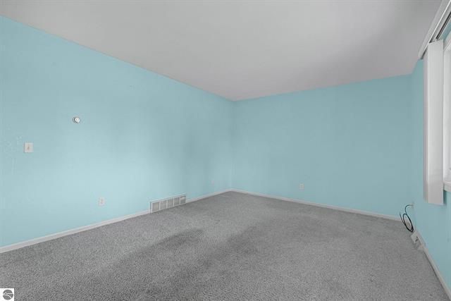 112 George Street, Cadillac, MI 49601