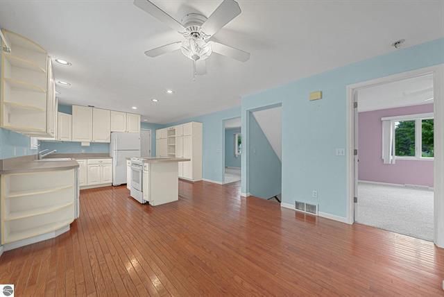 112 George Street, Cadillac, MI 49601