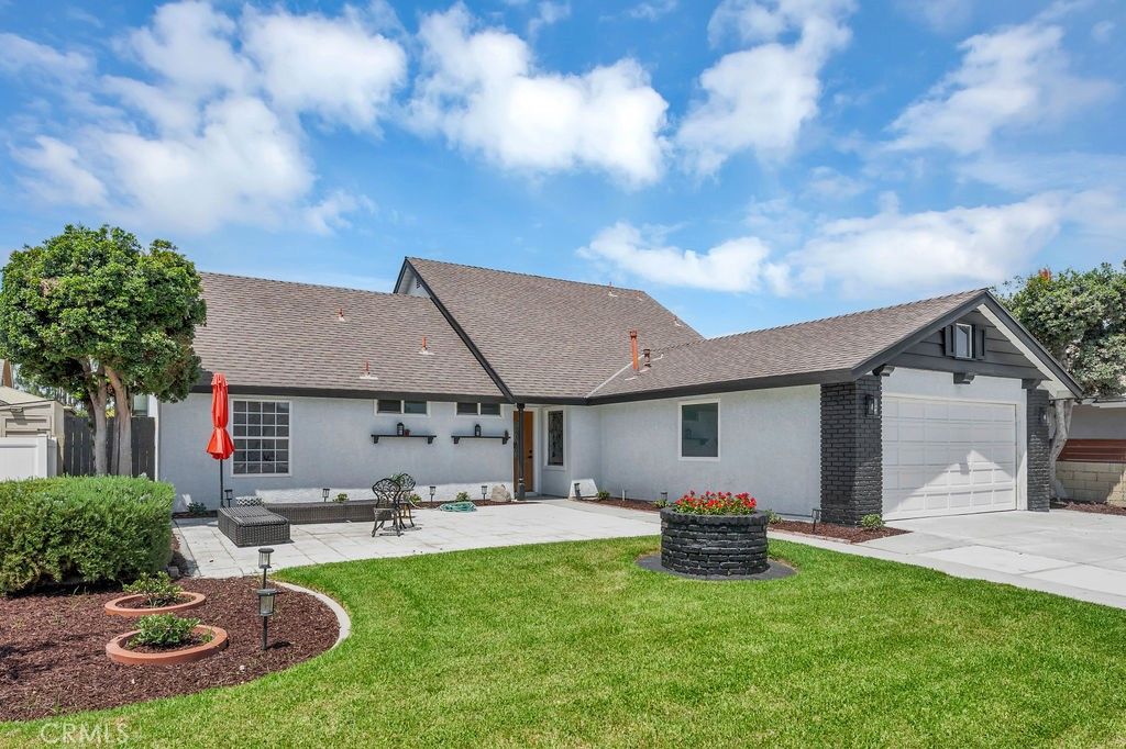 9317 Christopher, Cypress, CA 90630