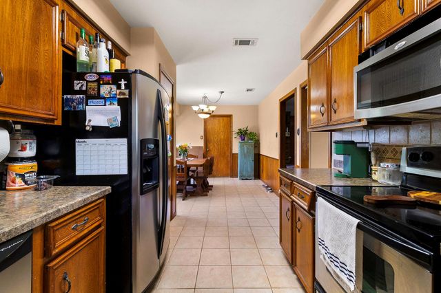 200 Manuel Road, Shepherd, TX 77371