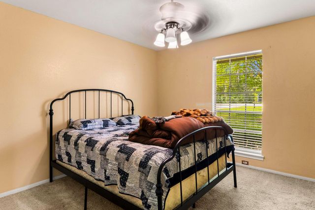 200 Manuel Road, Shepherd, TX 77371