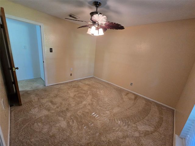 200 Manuel, Shepherd, TX 77371