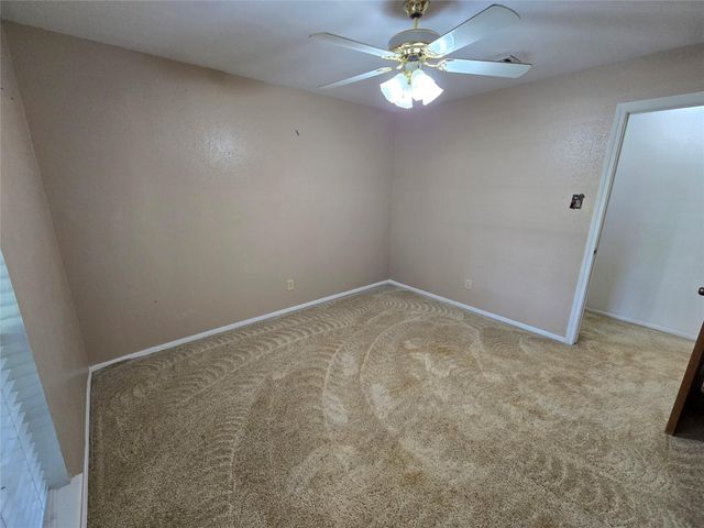 200 Manuel, Shepherd, TX 77371