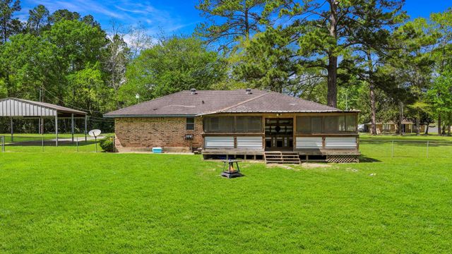 200 Manuel Road, Shepherd, TX 77371