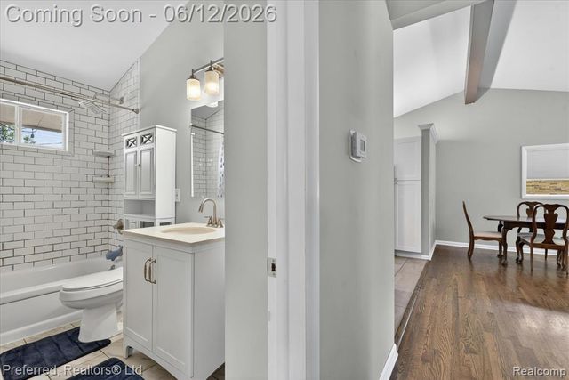272 Lawson Street, Saline, MI 48176