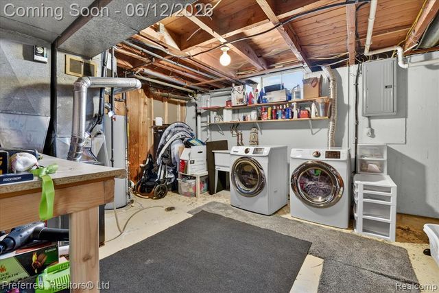 272 Lawson Street, Saline, MI 48176