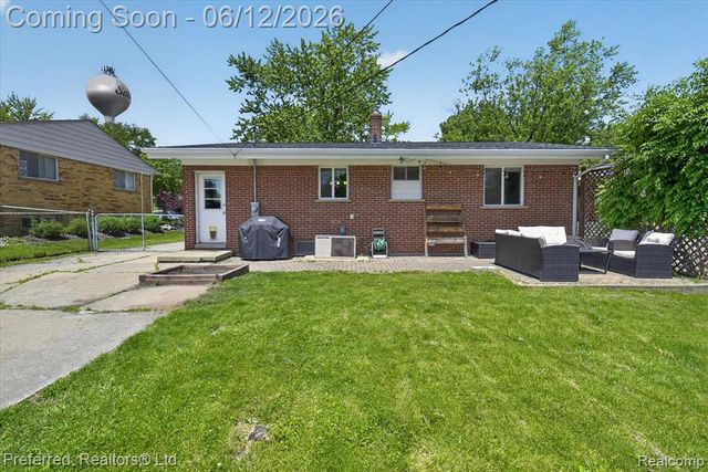272 Lawson Street, Saline, MI 48176