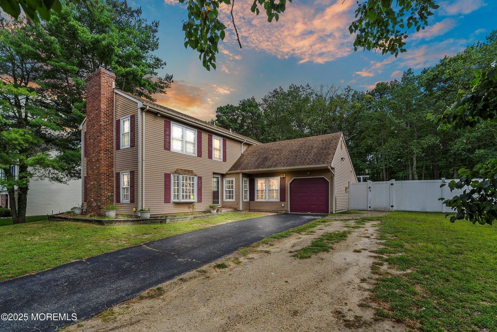 877 Yellowbank Road, Toms River, NJ 08753