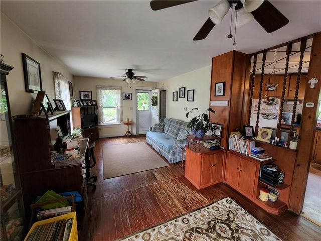 2730 DEPOT Road, Harborcreek, PA 16421