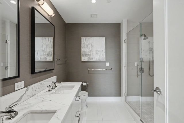50 Liberty Drive 7E, Boston, MA 02210