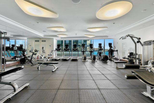 50 Liberty Drive 7E, Boston, MA 02210