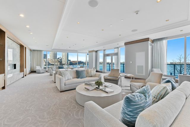 50 Liberty Drive 7E, Boston, MA 02210