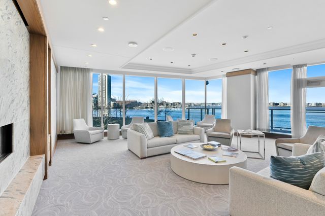50 Liberty Drive 7E, Boston, MA 02210