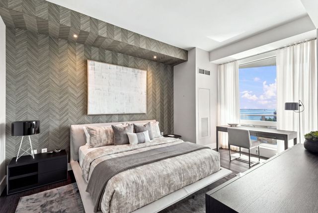 50 Liberty Drive 7E, Boston, MA 02210
