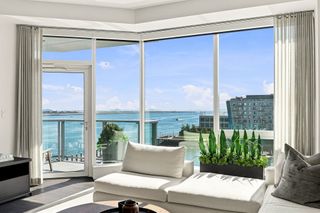 50 Liberty Drive 7E, Boston, MA 02210