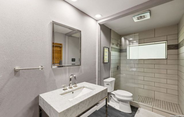 8267 PIMLICO LN, Boerne, TX 78015