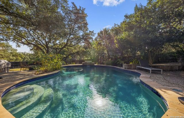 8267 PIMLICO LN, Boerne, TX 78015