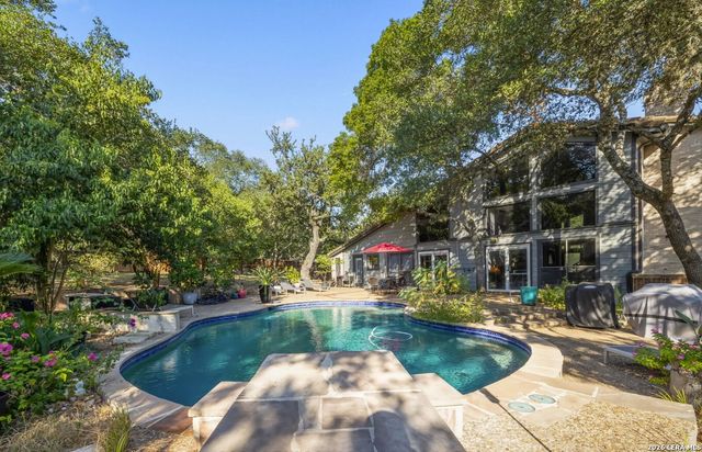 8267 PIMLICO LN, Boerne, TX 78015