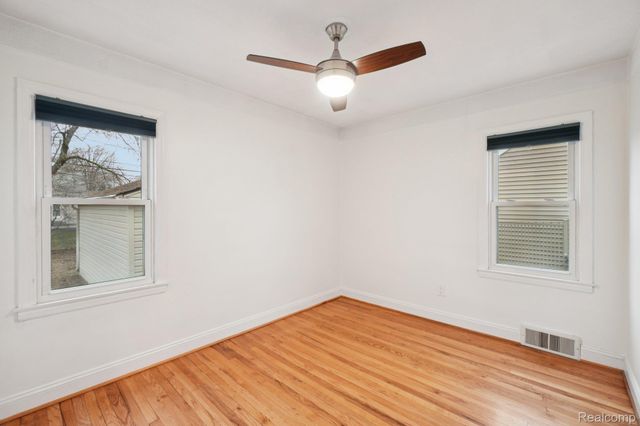 233 Linden Avenue, Royal Oak, MI 48073