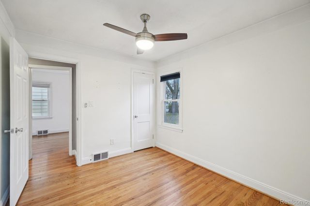 233 Linden Avenue, Royal Oak, MI 48073