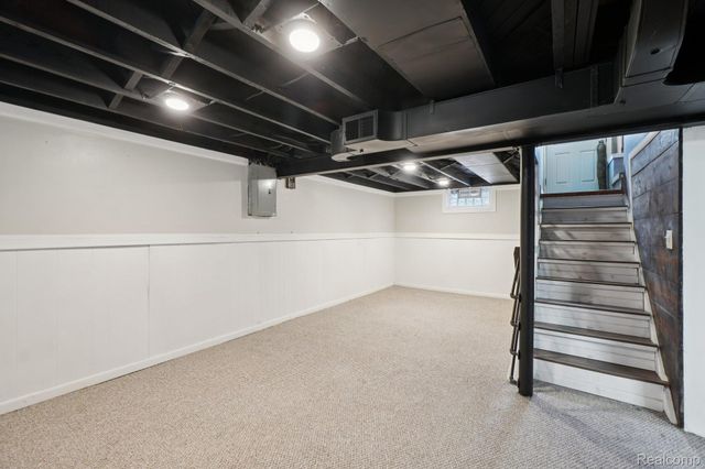 233 Linden Avenue, Royal Oak, MI 48073