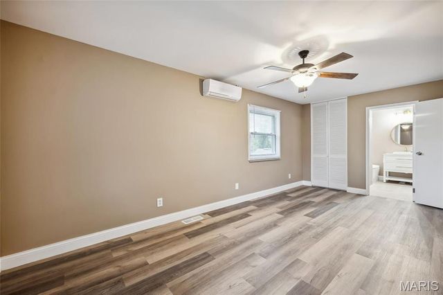 15 Chamblee Lane, St Louis, MO 63141