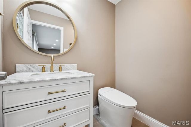 15 Chamblee Lane, St Louis, MO 63141