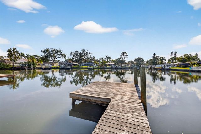 4790 VENETIAN BOULEVARD NE, St Petersburg, FL 33703