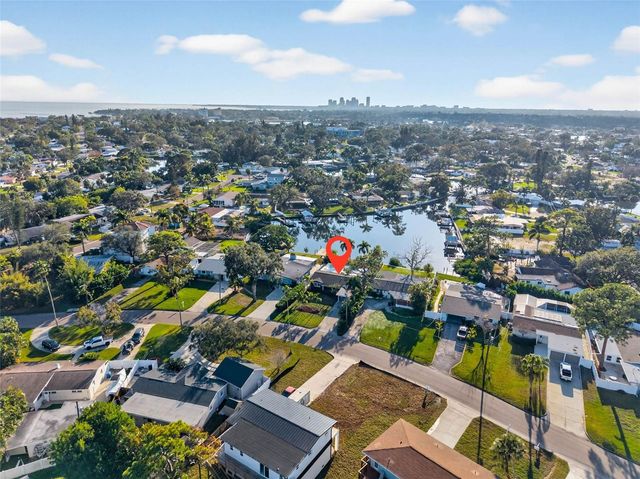 4790 VENETIAN BOULEVARD NE, St Petersburg, FL 33703