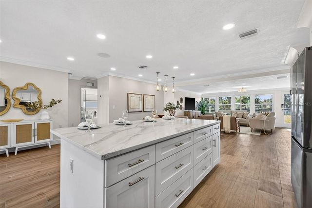 4790 VENETIAN BOULEVARD NE, St Petersburg, FL 33703