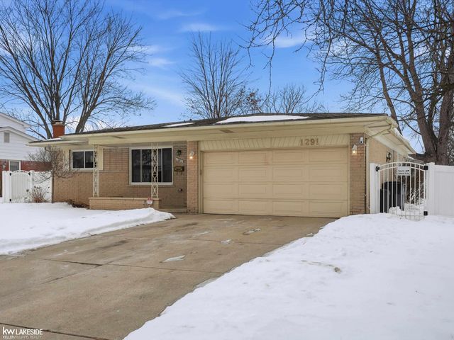 1291 Ashley Drive, Troy, MI 48085