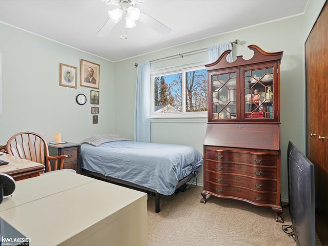 1291 Ashley Drive, Troy, MI 48085