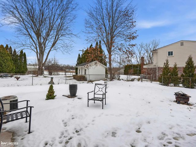 1291 Ashley Drive, Troy, MI 48085