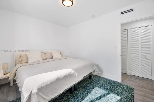 11730 NW 3rd Ave, Miami, FL 33168