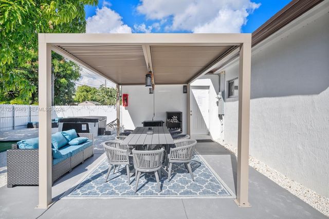 11730 NW 3rd Ave, Miami, FL 33168